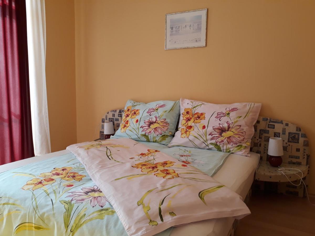 Kondics Apartmanhaz Sárvár Εξωτερικό φωτογραφία